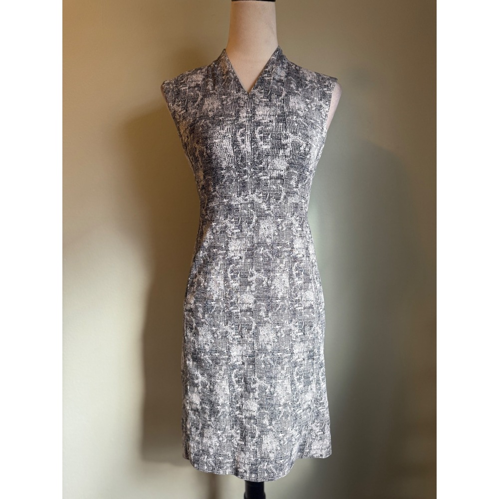 MM‎ La Fleur New York Sleeveless Sheath Dress 2  Casual capsule classic y2k work
